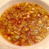 ネギとレンズ豆とトウモロコシのスープ